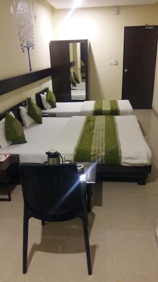 Hotel Ambience Sarkhej Zewnętrze zdjęcie