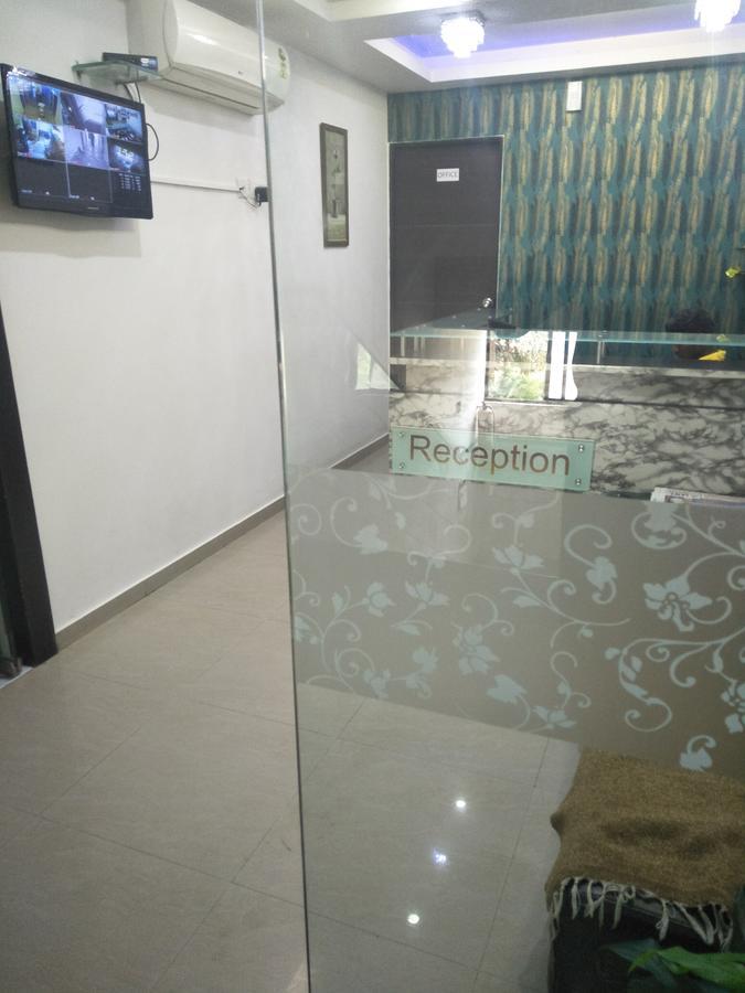 Hotel Ambience Sarkhej Zewnętrze zdjęcie